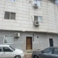 املاک محمدی نیا / فروش آپارتمان ۸۰ متری /
