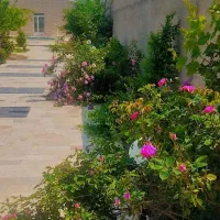 باغ ویلا ۵۰۰ متری قابل سکونت داعم ۷۰ متر بنا برق