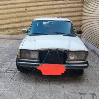 بنز ۲۳۰ ۱۹۸۰