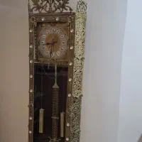 ساعت ایستاده برنزی