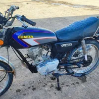 موتور پلاک قدیم تمیز مرتب