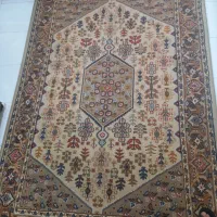 فرش ۴ متری  بسیار زیبا  سالم