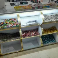 میز دخل ۹ خانه برای حبوبات . اجیل و