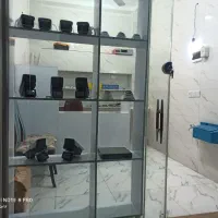 ویترین چهارطبقه مغازه