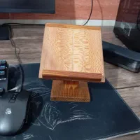 هولدر موبایل چوبی