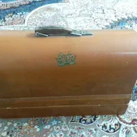 جعبه چرخ خیاطی قدیمی اصل شیر نشان کاملا سالم