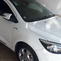 شاهین اتومات سفید