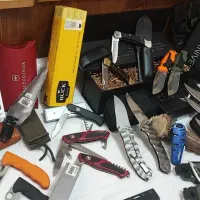 چاقو کلکسیونی و کمپینگ لوازم کوهنوردی ابزار تخصصی