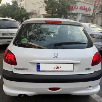 پژو 206 تیپ 2/ استثنایی/بی رنگ