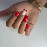 آموزشگاه تخصصی ناخن عسل همتی