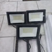 پروژکتور ال ای دی ۵۰وات همراه پایه و سیم