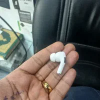 گوش سمت چپ airpodpro2 typec