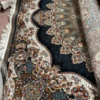 قالی ۷۰۰شانه درحد نو ۹متری دوعدد