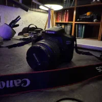 دوربین 1300dدر حد صفر