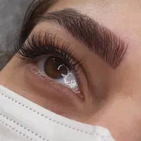 اکستنشن مژه برای تکمیل آلبوم