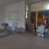 ۲۰۰مترمنزل طبقه اول۲خوابه تراسدارخ رجایی ک مخابرات