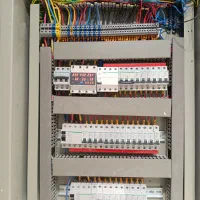 خدمات تخصصی برق ساختمان و برق صنعتی