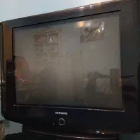 تلویزیون سامسونگ ۲۹ اینچ به همراه میز شیشه ای