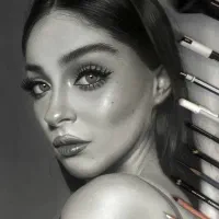 نقاشی سیاه قلم هایپر رئال طراحی
