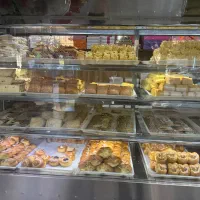 به یکنفر کیک ساز و فر دار و وردست نیازمندیم