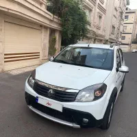 رنو ساندرو استپ وی اتوماتیک
