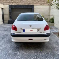206 مدل ۱۳۹۴ v8 بدون رنگ