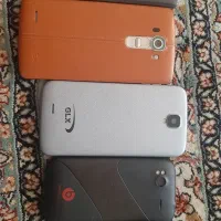 چند عدد گوشی موبایل