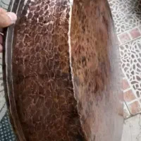 یک عدد تشت مسی قدیمی
