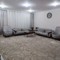 ویلایی دربست مرکز شهر ۳ خواب(واحددر نقاط مختلف)