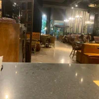سالن کار خانوم نیم شیفت عصر