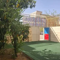 جذب آموزگار خانم