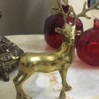 گوزن برنز نو