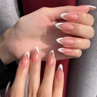کاشت ناخن