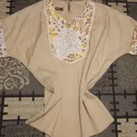 شومیز کرم رنگ طرح دار فری سایز