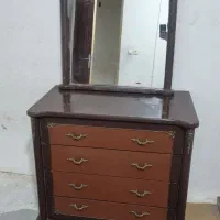 میز و دراور
