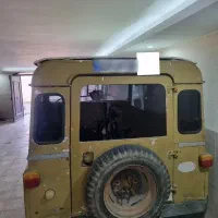 لندرور مدل ۱۳۶۸