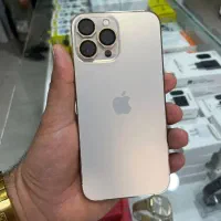 ایفون ۱۳ پومکس