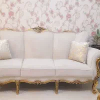 مبل سلطنتی همراه میز ناهار خوری