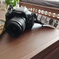 دوربین حرفه‌ای کنون canon 600D بسیار تمیز در حد نو