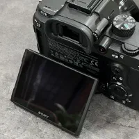 sony a7iii + sigma 35mm DG DN|دوربین عکاسی و فیلم‌برداری|مشهد, دانشجو|دیوار