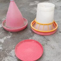 ابخوری و دانخوری مرغ شانه جوجه کشی