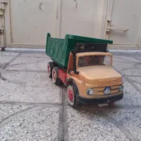 ماشین اسباب بازی