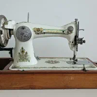 چرخ خیاطی آنتیک