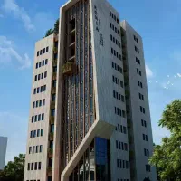 آپارتمان-80-متری-فول-امکانات-بازسازی