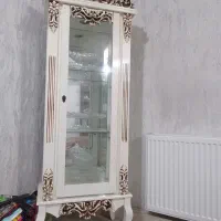 بوفه درحد نو وسالم وپرده کرکره ای