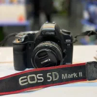 Canon 5D Mark II + لنز 50mm