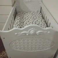 تخت نوزاد و کودک