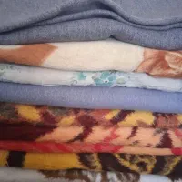 تعدادی پتو