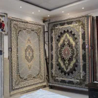 فرش طرح ۷۰۰شش متری همگی به قیمت درج شده درآگهی