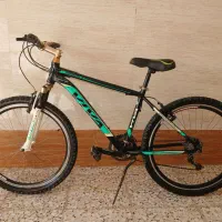 فروش انواع دوچرخه های 26 دنده ای و کمکدار تمیز